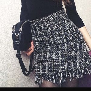 Woolen Mini Skirt - black/white